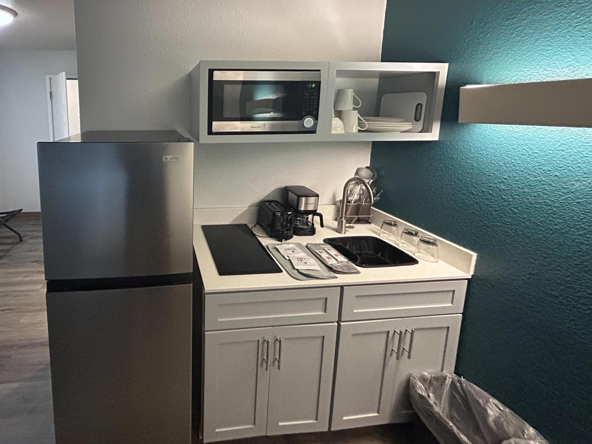 Studio 6 Seattle, Wa Sea Tac Airport South シータック エクステリア 写真