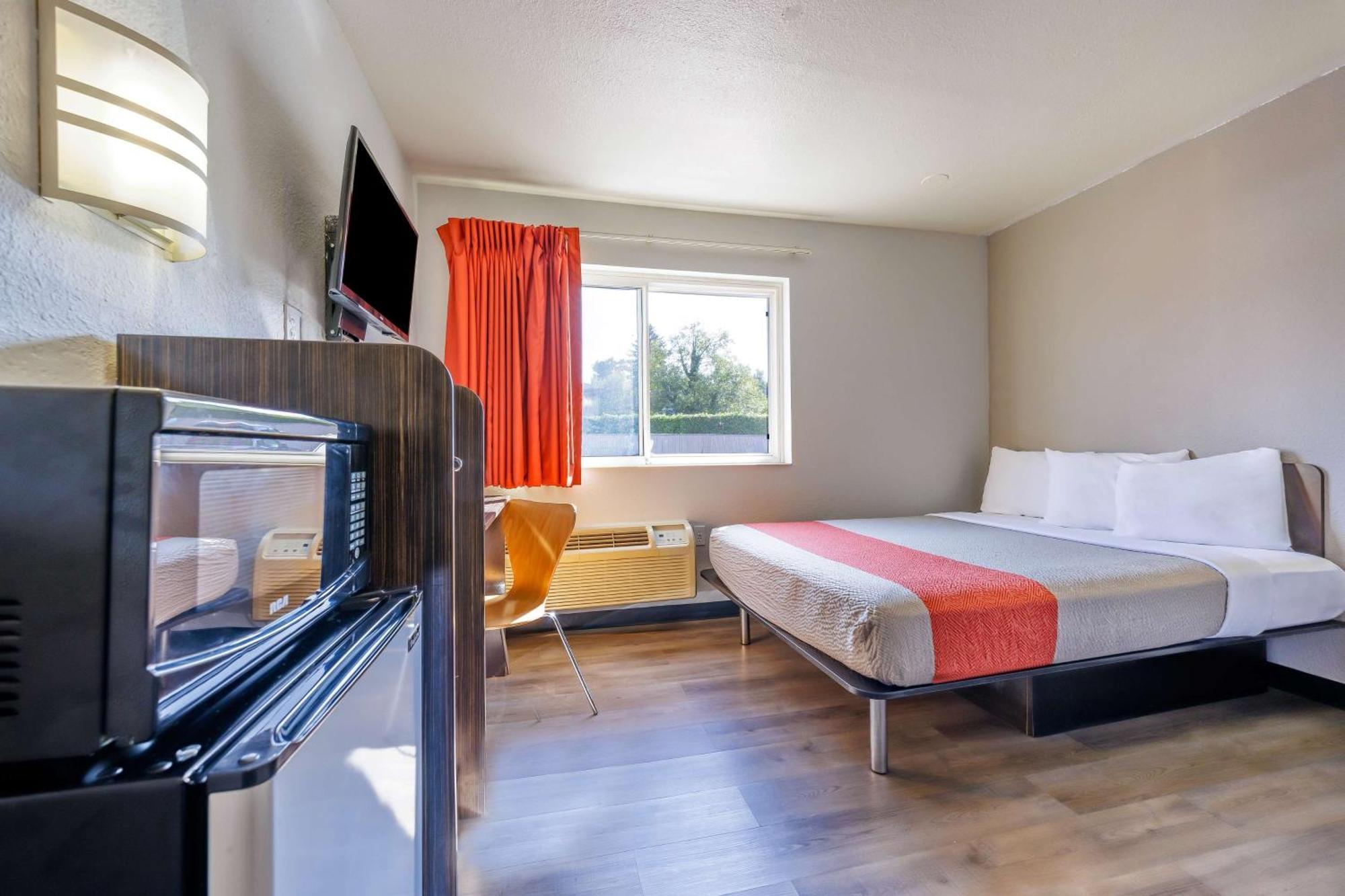 Studio 6 Seattle, Wa Sea Tac Airport South シータック エクステリア 写真